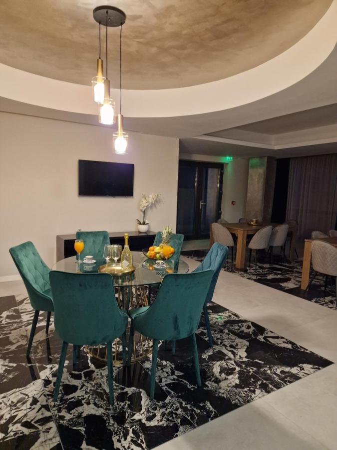 Art'S Luxury Boutique Hotel Oradea Bagian luar foto